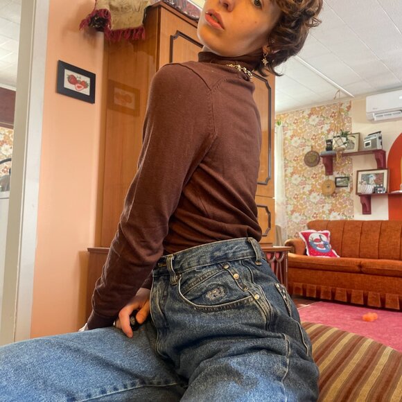 Simple Brown turtleneck long sleeve - Picture 6 of 15